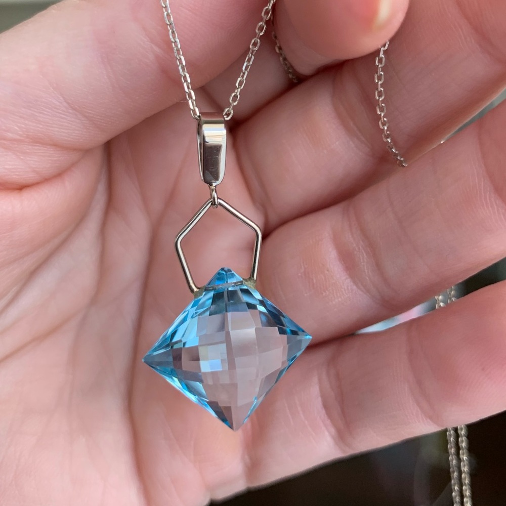 Genuine Blue Topaz & 14kt statement necklace